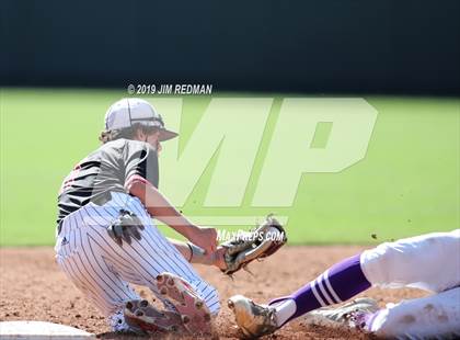 Thumbnail 2 in New Home vs. D'Hanis (UIL 1A Final) photogallery.