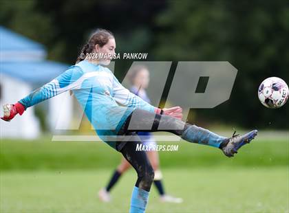 Thumbnail 1 in Bishop Grimes vs Tully photogallery.
