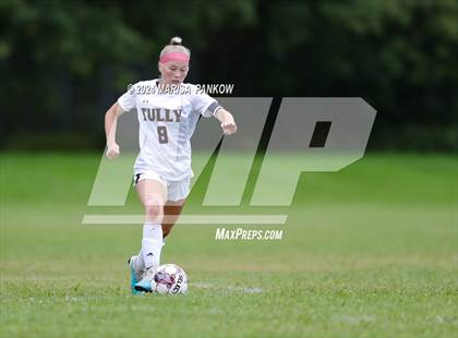 Thumbnail 3 in Bishop Grimes vs Tully photogallery.