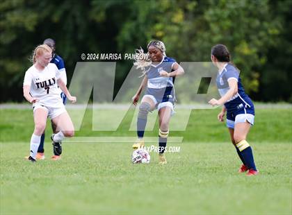 Thumbnail 3 in Bishop Grimes vs Tully photogallery.