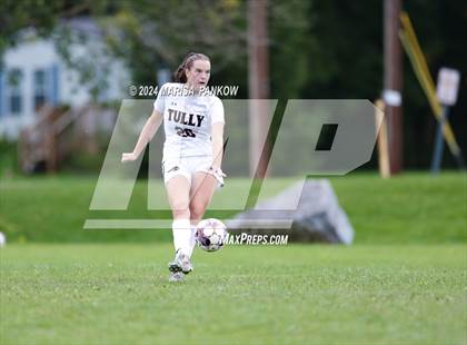 Thumbnail 1 in Bishop Grimes vs Tully photogallery.