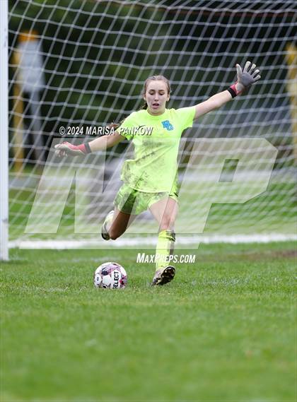 Thumbnail 1 in Bishop Grimes vs Tully photogallery.