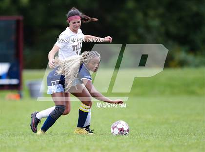 Thumbnail 2 in Bishop Grimes vs Tully photogallery.