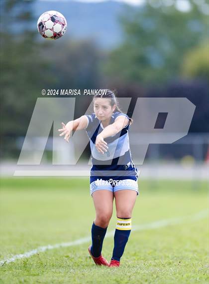 Thumbnail 3 in Bishop Grimes vs Tully photogallery.