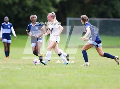 Thumbnail 3 in Bishop Grimes vs Tully photogallery.