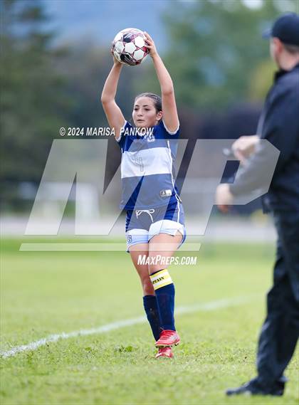 Thumbnail 3 in Bishop Grimes vs Tully photogallery.