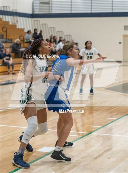 Thumbnail 2 in Indianapolis Bishop Chatard @ Cathedral photogallery.