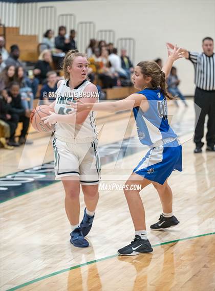 Thumbnail 2 in Indianapolis Bishop Chatard @ Cathedral photogallery.