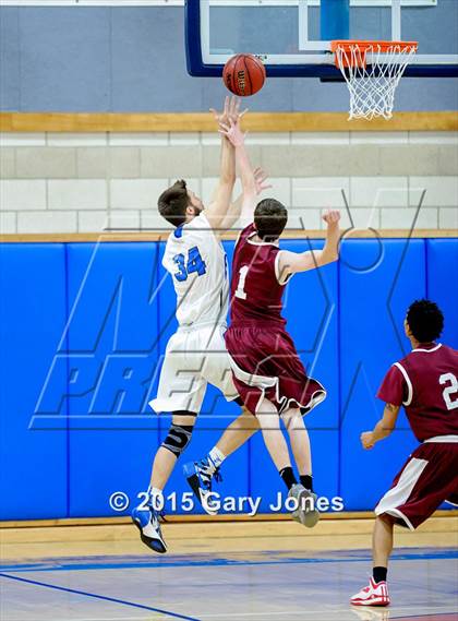 Thumbnail 1 in Natomas vs Rocklin (Rocklin Holiday Classic) photogallery.