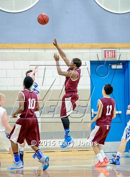 Thumbnail 1 in Natomas vs Rocklin (Rocklin Holiday Classic) photogallery.