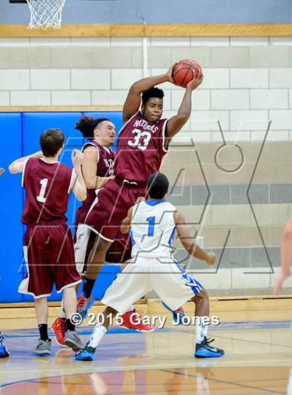 Thumbnail 3 in Natomas vs Rocklin (Rocklin Holiday Classic) photogallery.