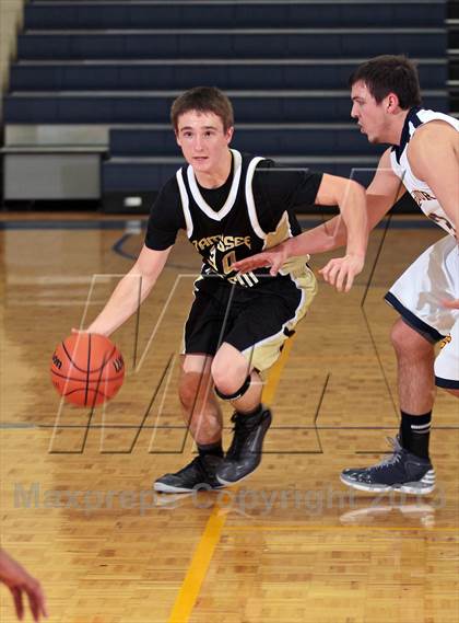 Thumbnail 1 in Tamassee-Salem @ Seymour (Seymour Christmas Classic) photogallery.