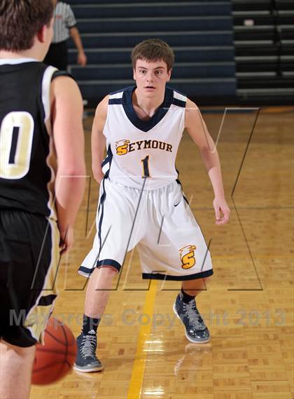 Thumbnail 2 in Tamassee-Salem @ Seymour (Seymour Christmas Classic) photogallery.