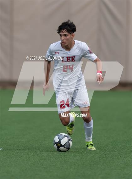 Thumbnail 1 in Lee [Robert E.] vs Jersey Village (UIL 6A State Semifinal) photogallery.