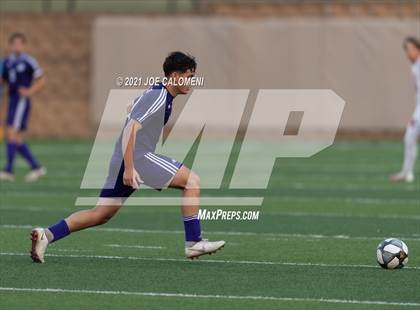Thumbnail 3 in Lee [Robert E.] vs Jersey Village (UIL 6A State Semifinal) photogallery.