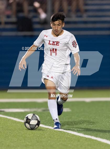 Thumbnail 2 in Lee [Robert E.] vs Jersey Village (UIL 6A State Semifinal) photogallery.