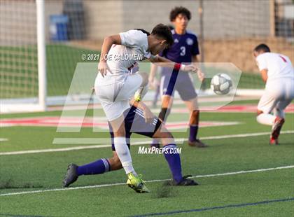 Thumbnail 2 in Lee [Robert E.] vs Jersey Village (UIL 6A State Semifinal) photogallery.