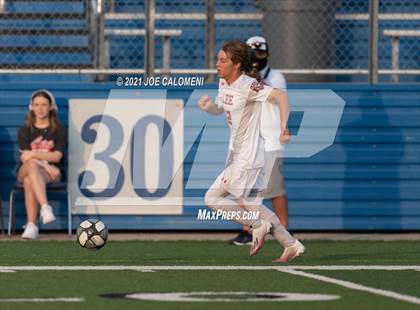 Thumbnail 1 in Lee [Robert E.] vs Jersey Village (UIL 6A State Semifinal) photogallery.