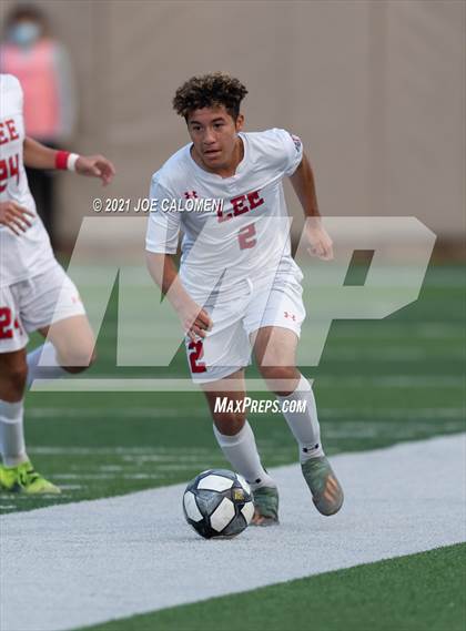 Thumbnail 2 in Lee [Robert E.] vs Jersey Village (UIL 6A State Semifinal) photogallery.