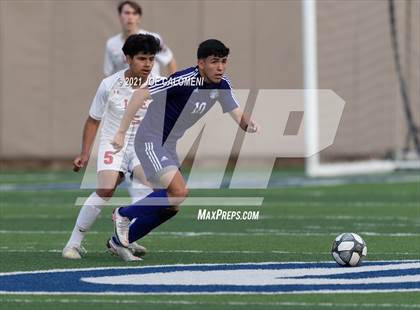 Thumbnail 1 in Lee [Robert E.] vs Jersey Village (UIL 6A State Semifinal) photogallery.