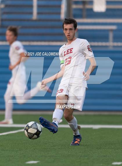 Thumbnail 1 in Lee [Robert E.] vs Jersey Village (UIL 6A State Semifinal) photogallery.