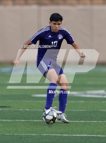 Thumbnail 3 in Lee [Robert E.] vs Jersey Village (UIL 6A State Semifinal) photogallery.