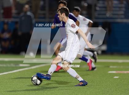 Thumbnail 2 in Lee [Robert E.] vs Jersey Village (UIL 6A State Semifinal) photogallery.