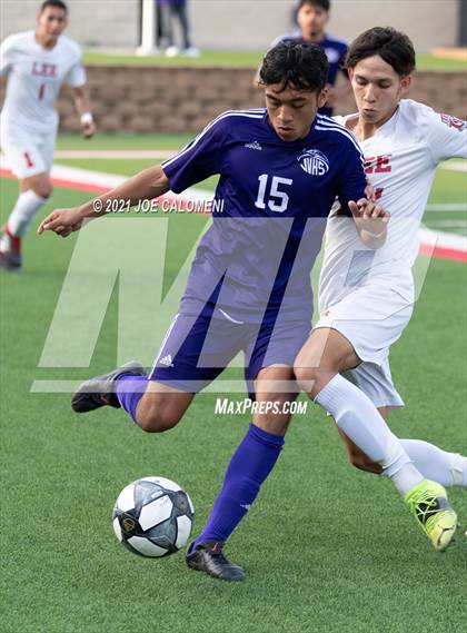 Thumbnail 3 in Lee [Robert E.] vs Jersey Village (UIL 6A State Semifinal) photogallery.