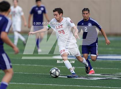 Thumbnail 1 in Lee [Robert E.] vs Jersey Village (UIL 6A State Semifinal) photogallery.