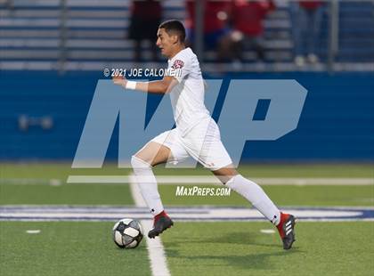 Thumbnail 1 in Lee [Robert E.] vs Jersey Village (UIL 6A State Semifinal) photogallery.