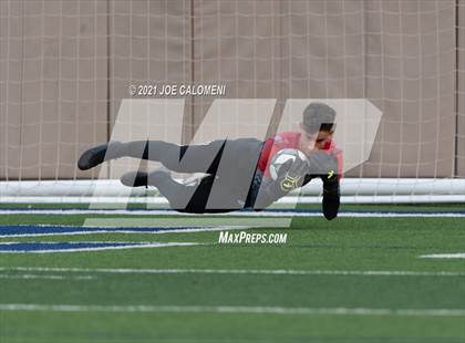 Thumbnail 3 in Lee [Robert E.] vs Jersey Village (UIL 6A State Semifinal) photogallery.