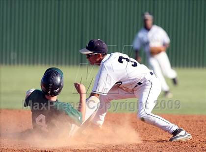 Thumbnail 2 in Connally @ Akins photogallery.