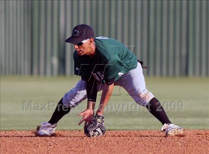 Thumbnail 2 in Connally @ Akins photogallery.