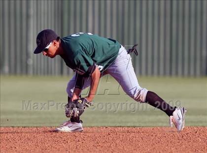 Thumbnail 1 in Connally @ Akins photogallery.