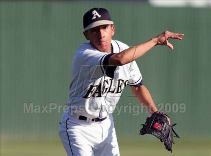 Thumbnail 1 in Connally @ Akins photogallery.