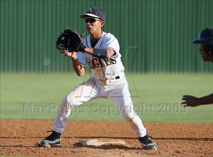 Thumbnail 2 in Connally @ Akins photogallery.
