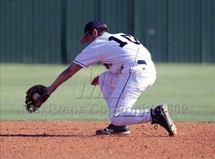 Thumbnail 2 in Connally @ Akins photogallery.