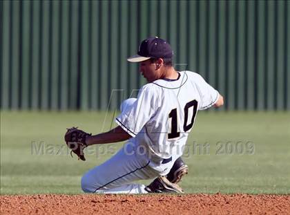 Thumbnail 1 in Connally @ Akins photogallery.