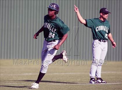 Thumbnail 2 in Connally @ Akins photogallery.