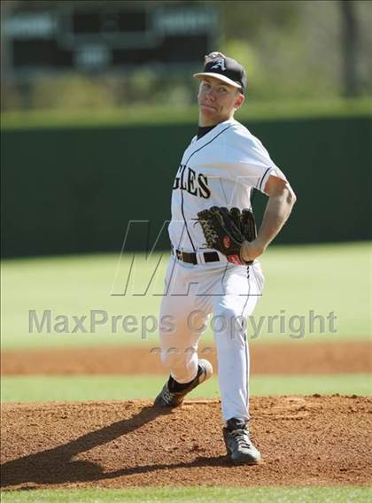 Thumbnail 2 in Connally @ Akins photogallery.