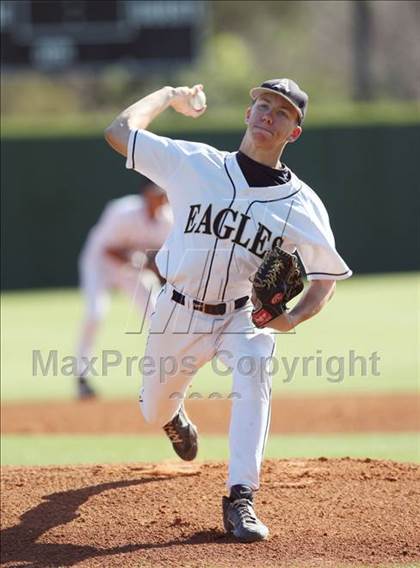 Thumbnail 1 in Connally @ Akins photogallery.