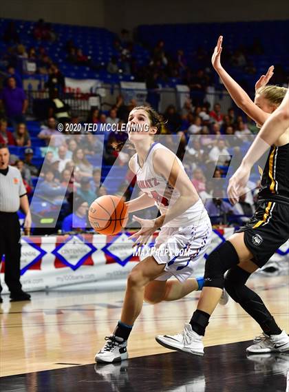 Thumbnail 2 in Melbourne vs. Quitman (AAA 2A State Final) photogallery.