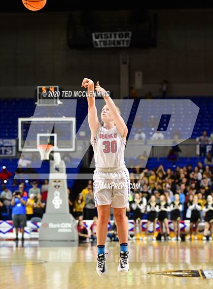 Thumbnail 1 in Melbourne vs. Quitman (AAA 2A State Final) photogallery.