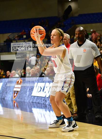 Thumbnail 1 in Melbourne vs. Quitman (AAA 2A State Final) photogallery.