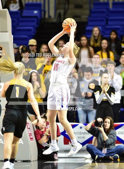 Thumbnail 2 in Melbourne vs. Quitman (AAA 2A State Final) photogallery.
