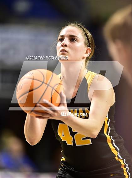 Thumbnail 1 in Melbourne vs. Quitman (AAA 2A State Final) photogallery.