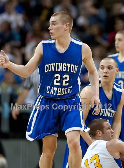 Thumbnail 3 in Covington Catholic vs. Newport Central Catholic (Regional Playoff) photogallery.