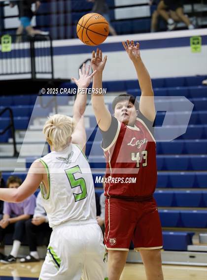 Thumbnail 3 in Logan @ Ridgeline (Sophomore) photogallery.