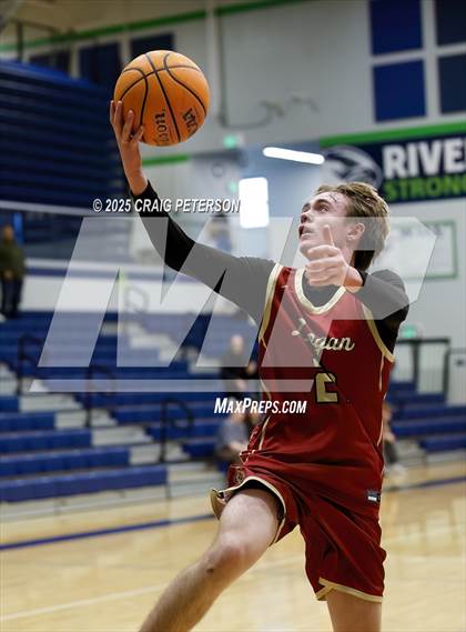 Thumbnail 1 in Logan @ Ridgeline (Sophomore) photogallery.