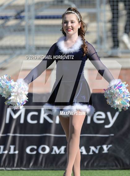 Thumbnail 3 in Lone Star vs. Ryan (UIL 5A Semifinal) photogallery.